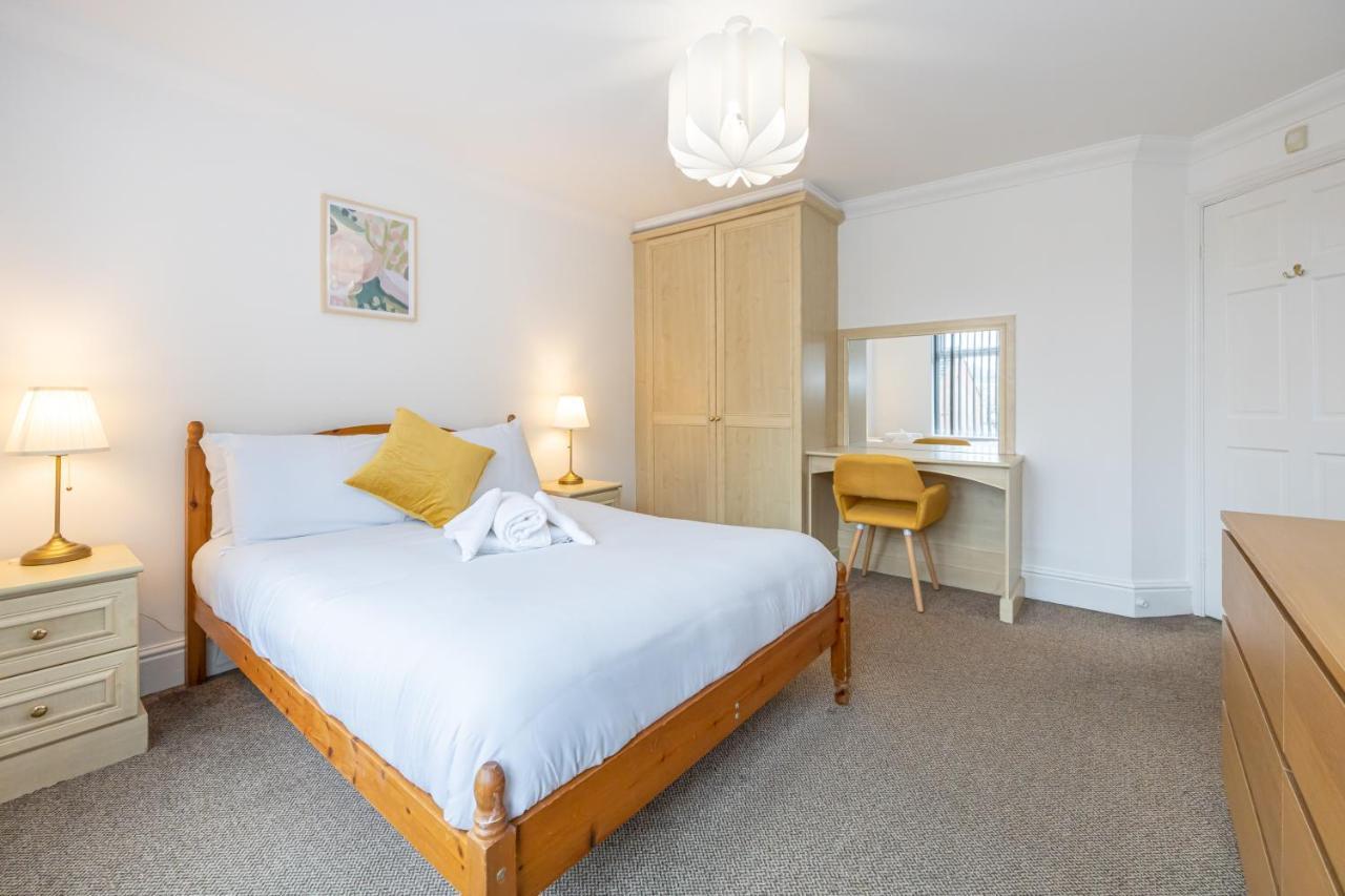Apartamento The Burton- Free Gated Parking *