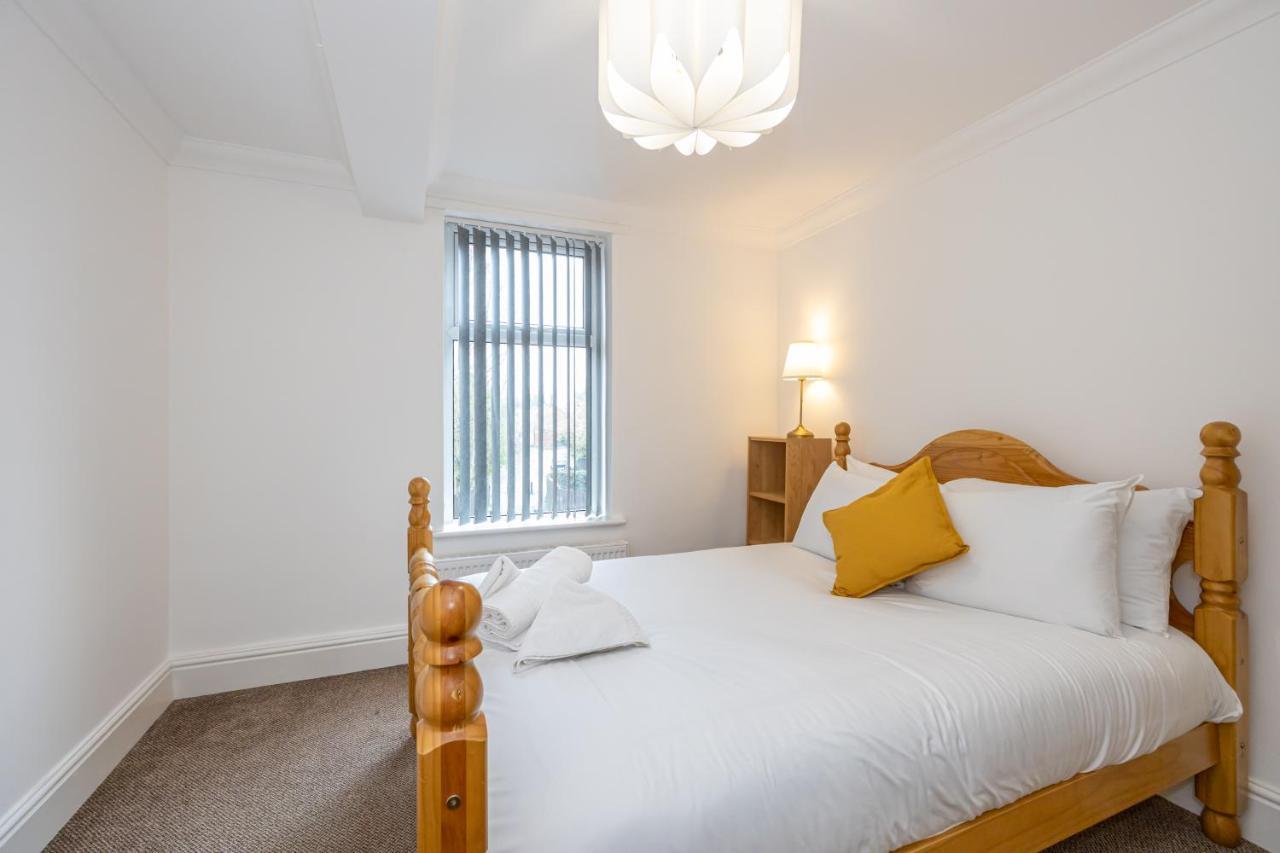 The Burton- Free Gated Parking Apartamento Manchester