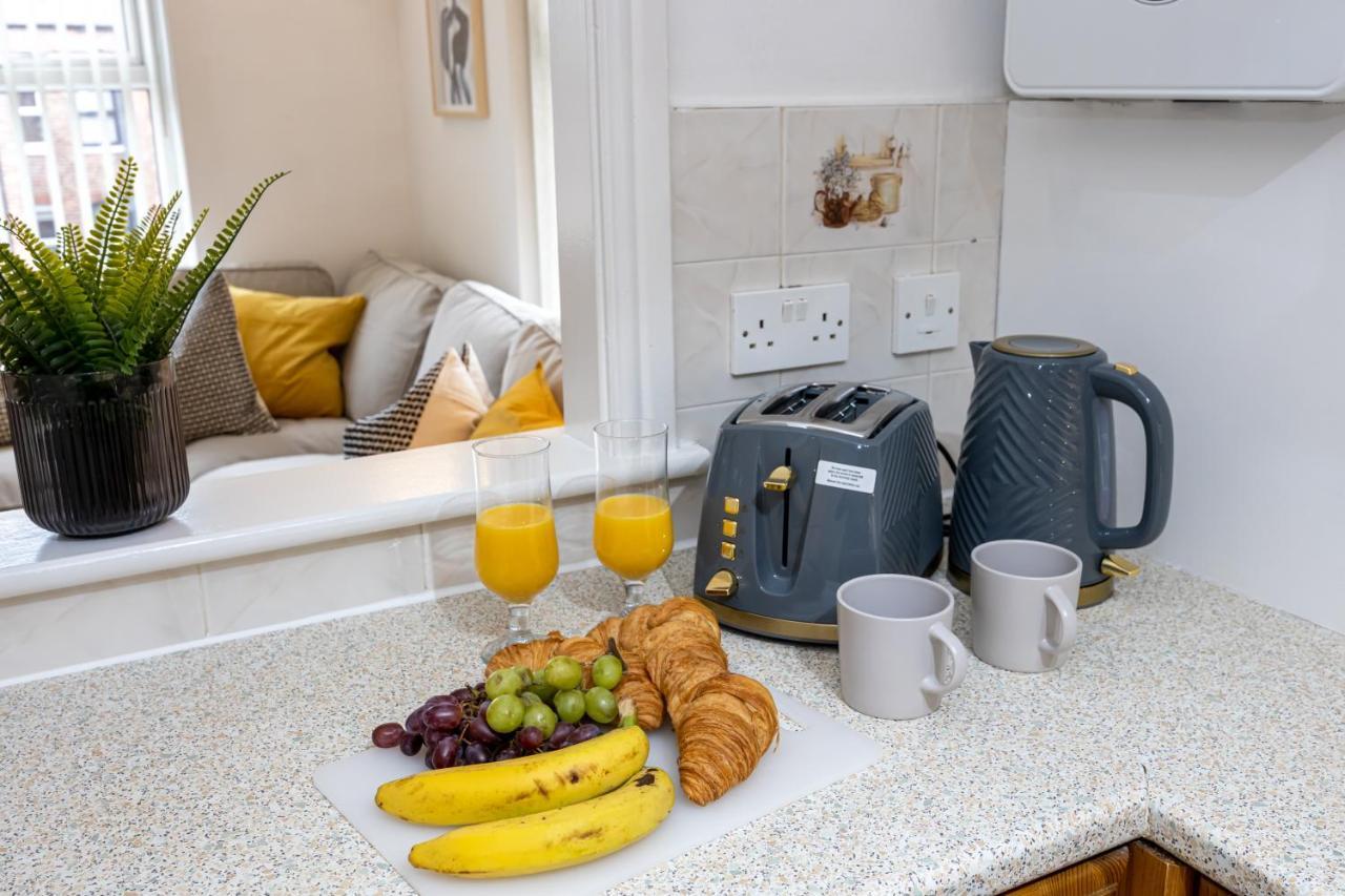 The Burton- Free Gated Parking Apartamento Manchester
