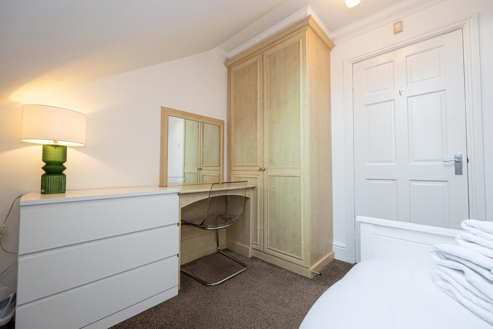 Apartamento The Burton- Free Gated Parking Manchester